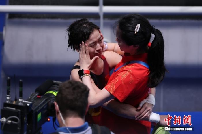 全红婵夺得世界泳联年度最佳女子跳水运动员，