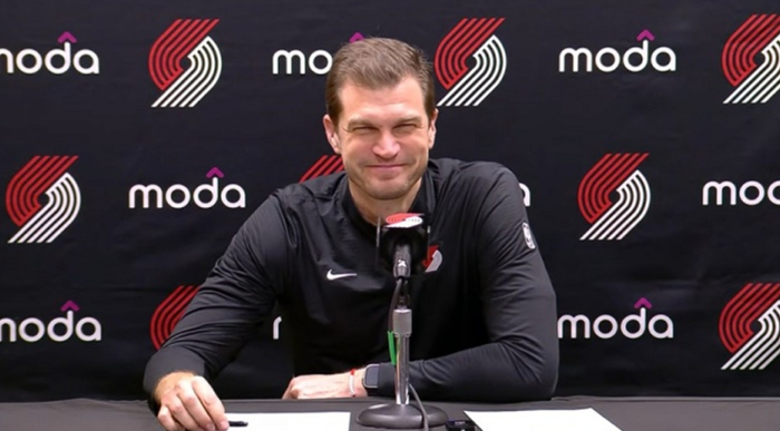 斯普利特执教开拓者稳固，杨瀚森未来堪忧