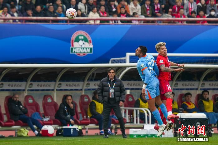 河南彩陶坊2-1力克云南玉昆 范晓恒镜头下的绿茵